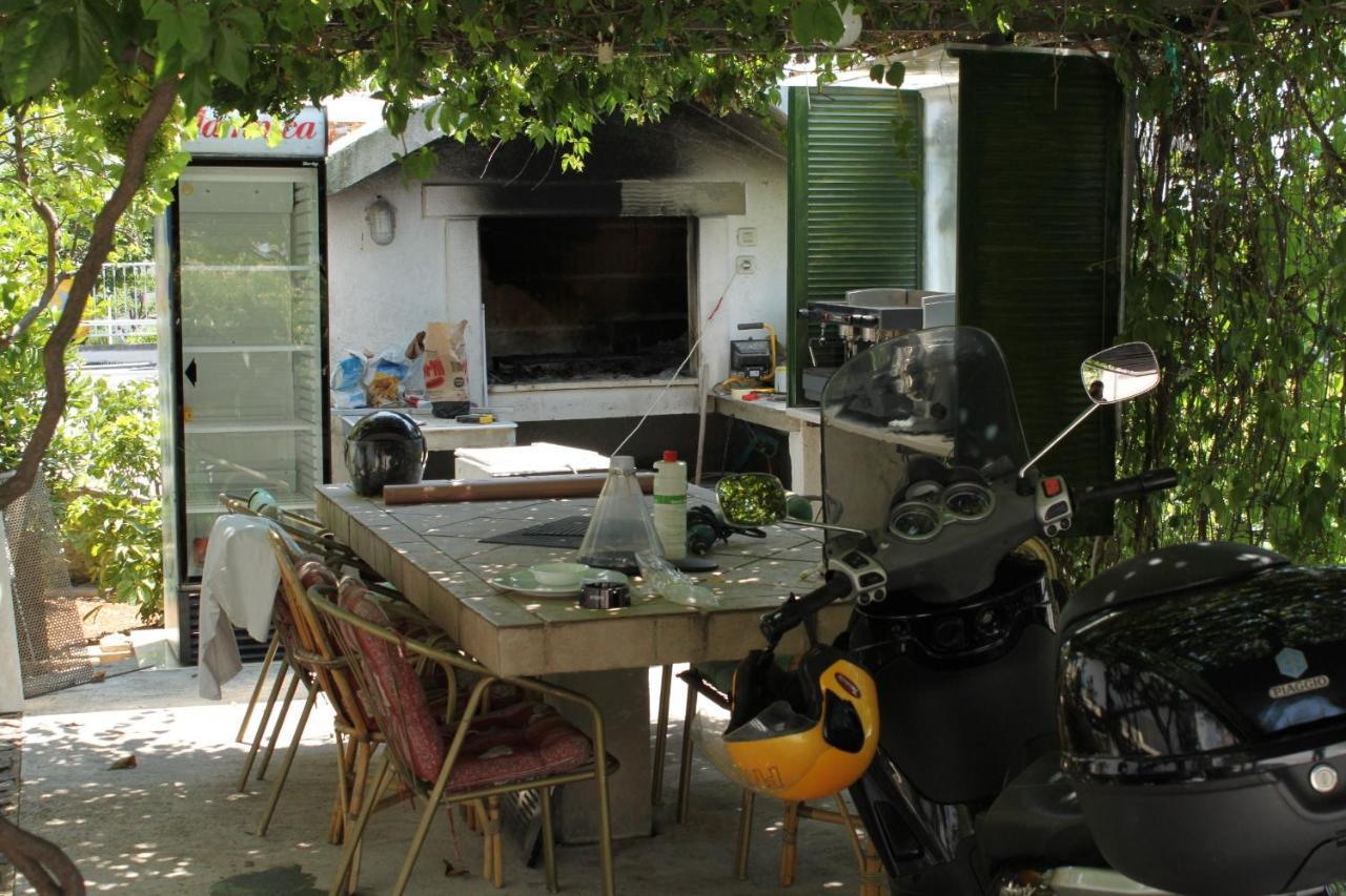 Apartments With A Parking Space Makarska - 6693 Buitenkant foto