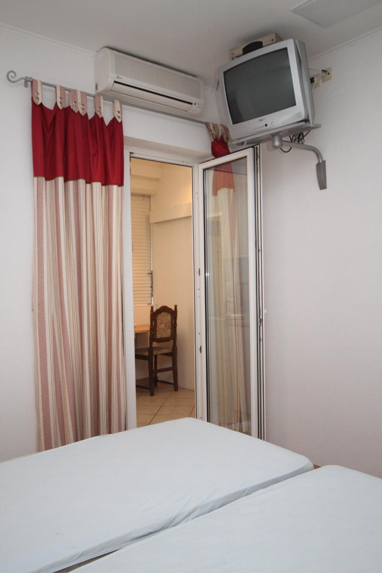 Apartments With A Parking Space Makarska - 6693 Kamer foto